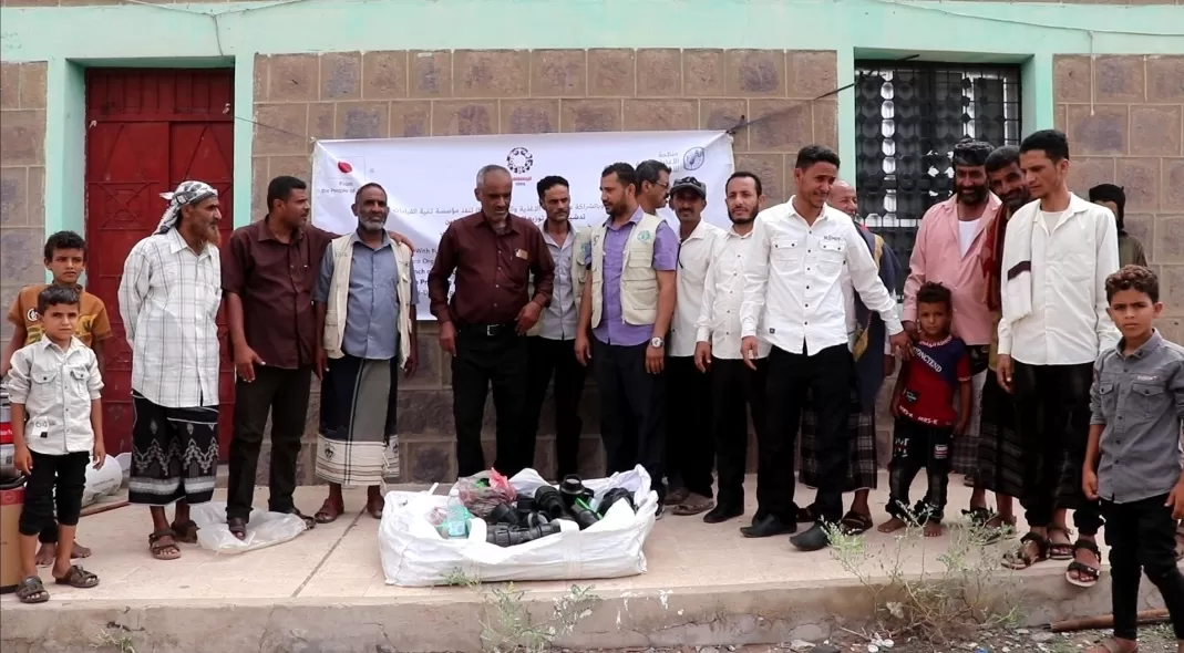 Launching the distribution of agricultural inputs to farmers in the Al-Azariq District